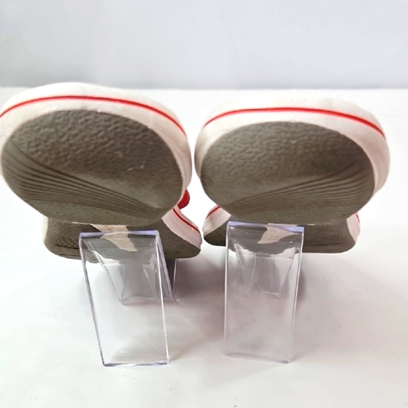 Clarks Red Sandals with Bold Floral Accents - Picture 5 of 6